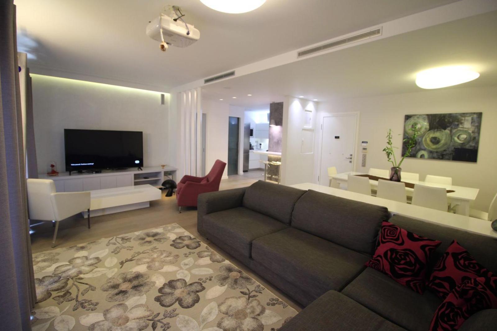 Kristi Apartments Sarande Exterior photo